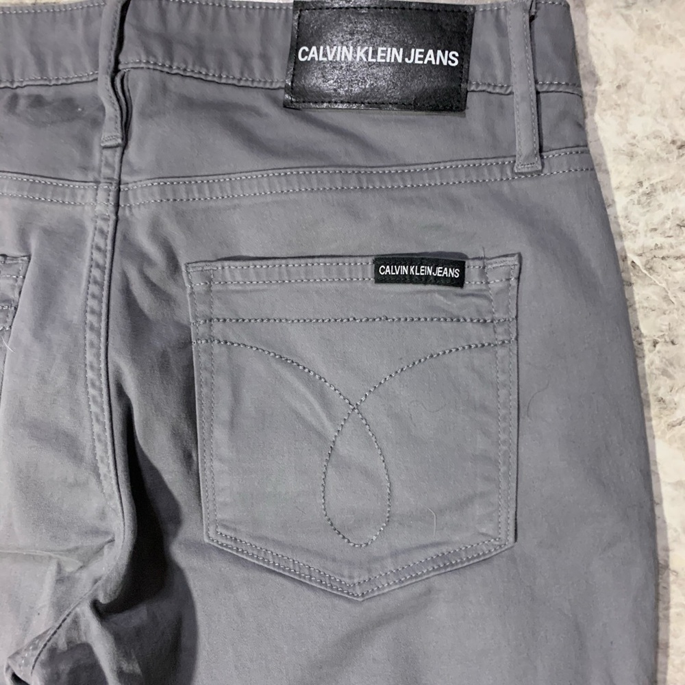 Calvin Klein Ankle Skinny Pants Size 4